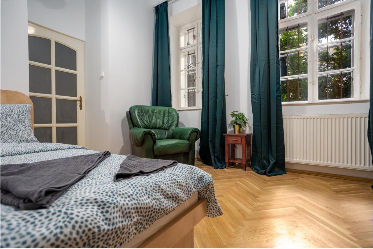Emerald Suite With Free Parking Budapest Exterior foto