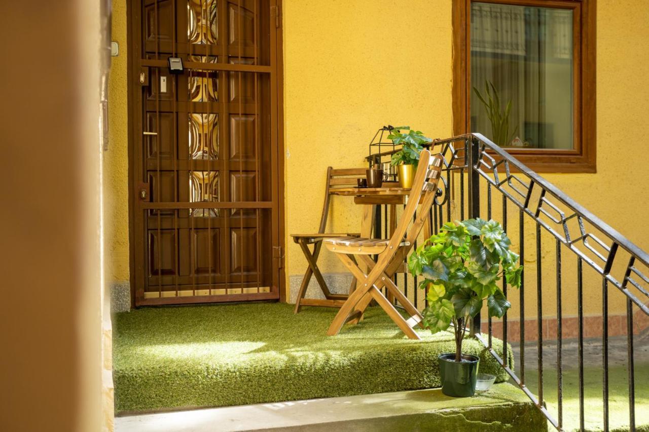Emerald Suite With Free Parking Budapest Exterior foto